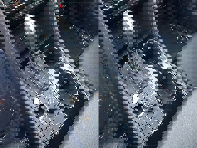 Certified 2023 Volkswagen Atlas Cross Sport SEL image 30