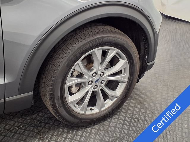 Certified 2024 Ford Explorer Limited w/ Equipment Group 301A AWD/4WD image 31