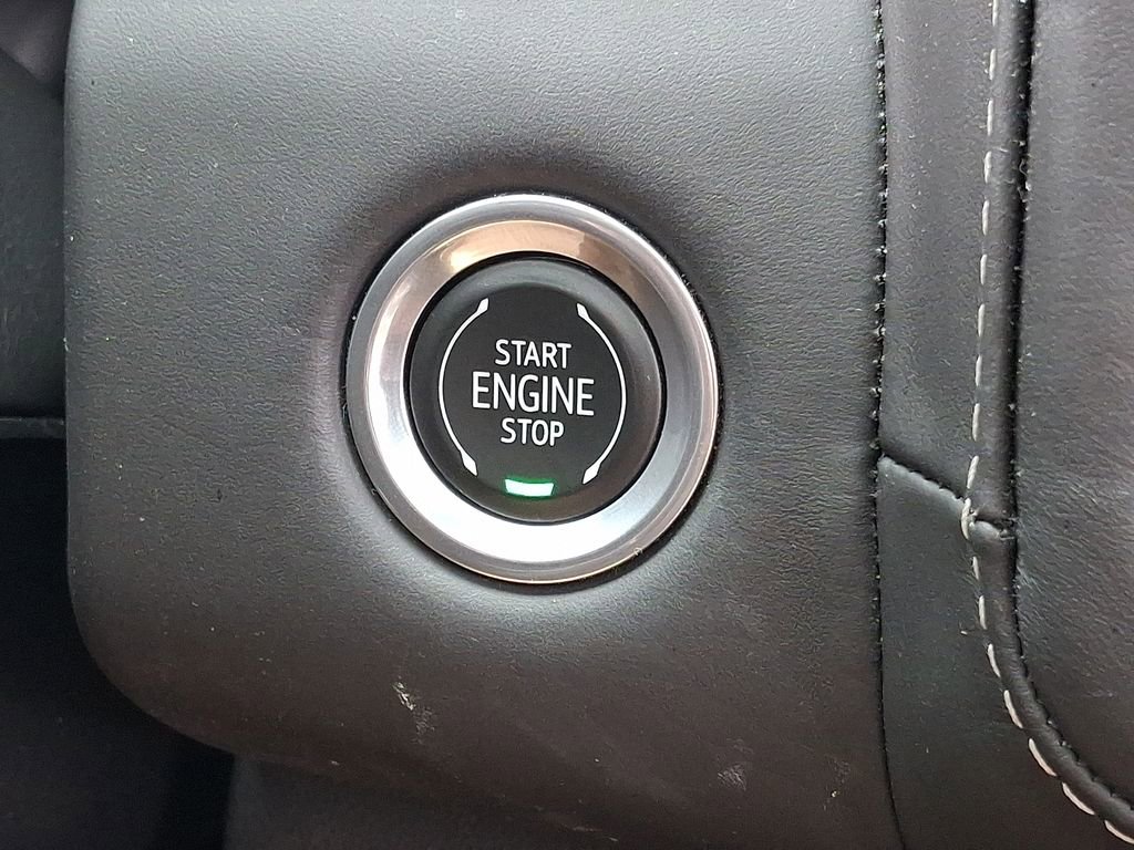 Used 2023 GMC Yukon Denali Ultimate image 30