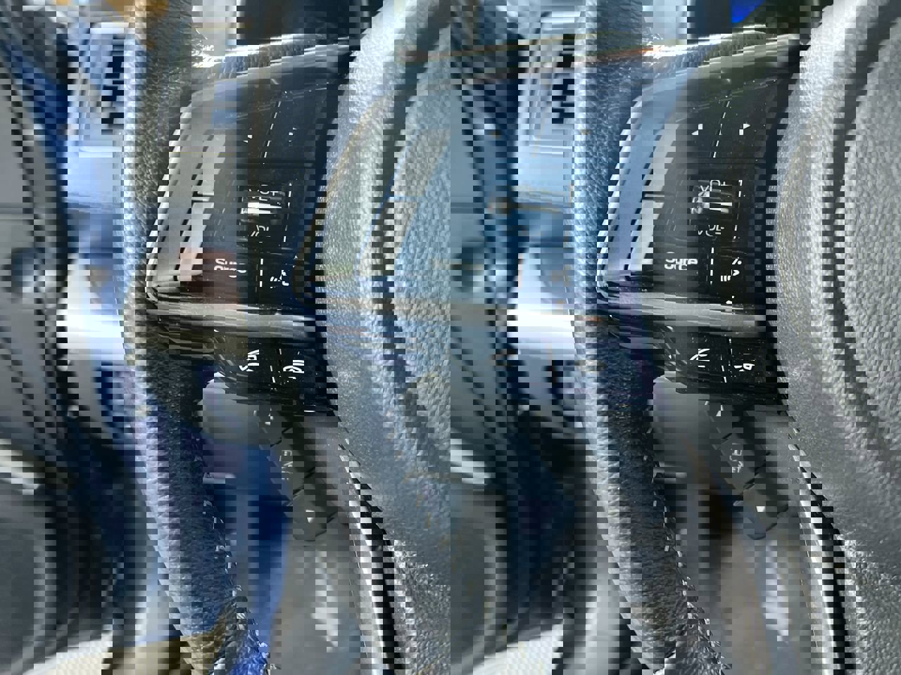 Used 2019 Subaru Outback 3.6R Limited image 16