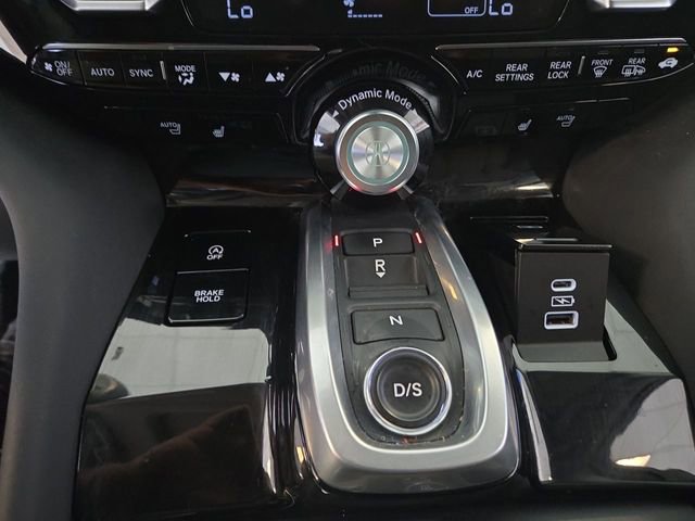 Used 2024 Acura MDX SH-AWD w/ Technology Package image 20