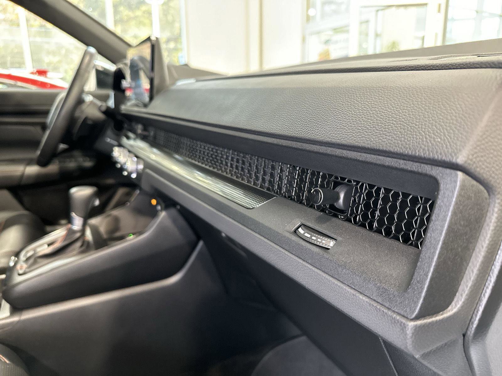 Certified 2025 Honda CR-V Sport-L image 39