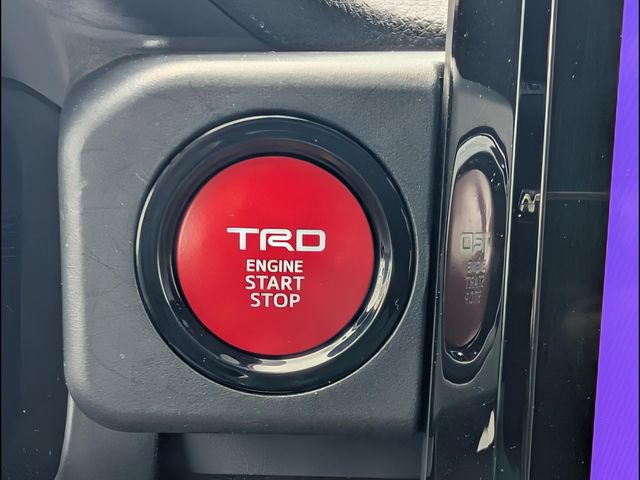 Used 2024 Toyota Tacoma TRD Sport AWD/4WD image 11