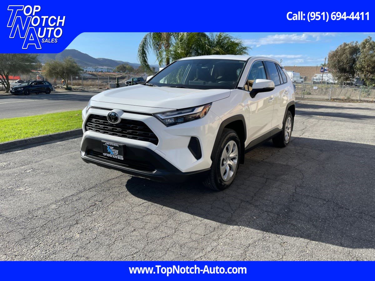 Used 2025 Toyota RAV4 LE FWD image 1