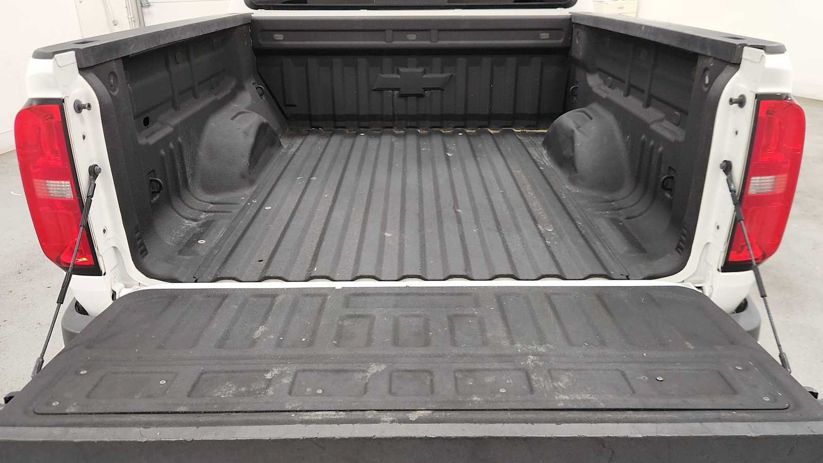 Used 2021 Chevrolet Colorado LT w/ Safety Package AWD/4WD image 27