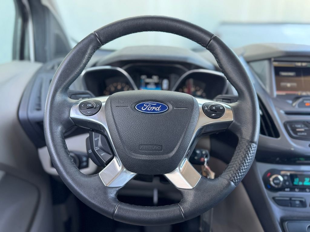 Used 2016 Ford Transit Connect Titanium FWD image 7