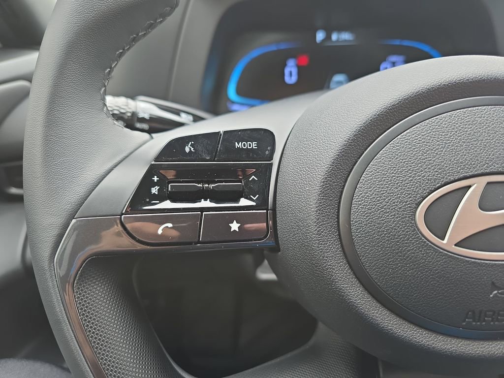 Certified 2026 Hyundai Elantra Sport FWD image 16