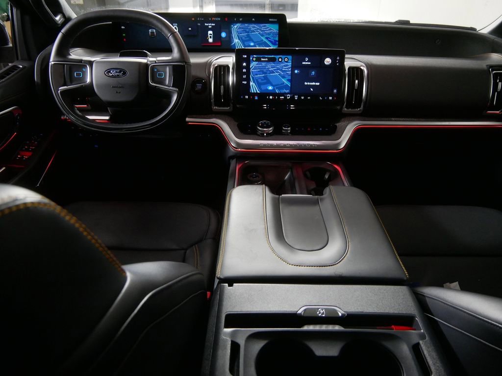 Used 2025 Ford Expedition Tremor image 22