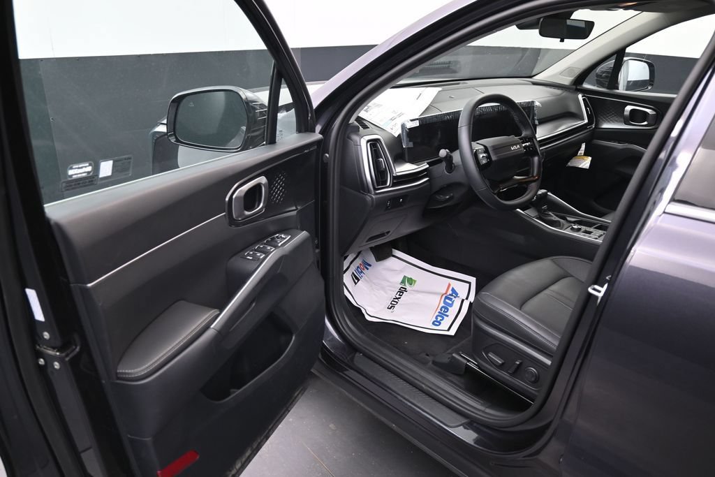 New 2026 Kia Sorento S AWD/4WD image 8