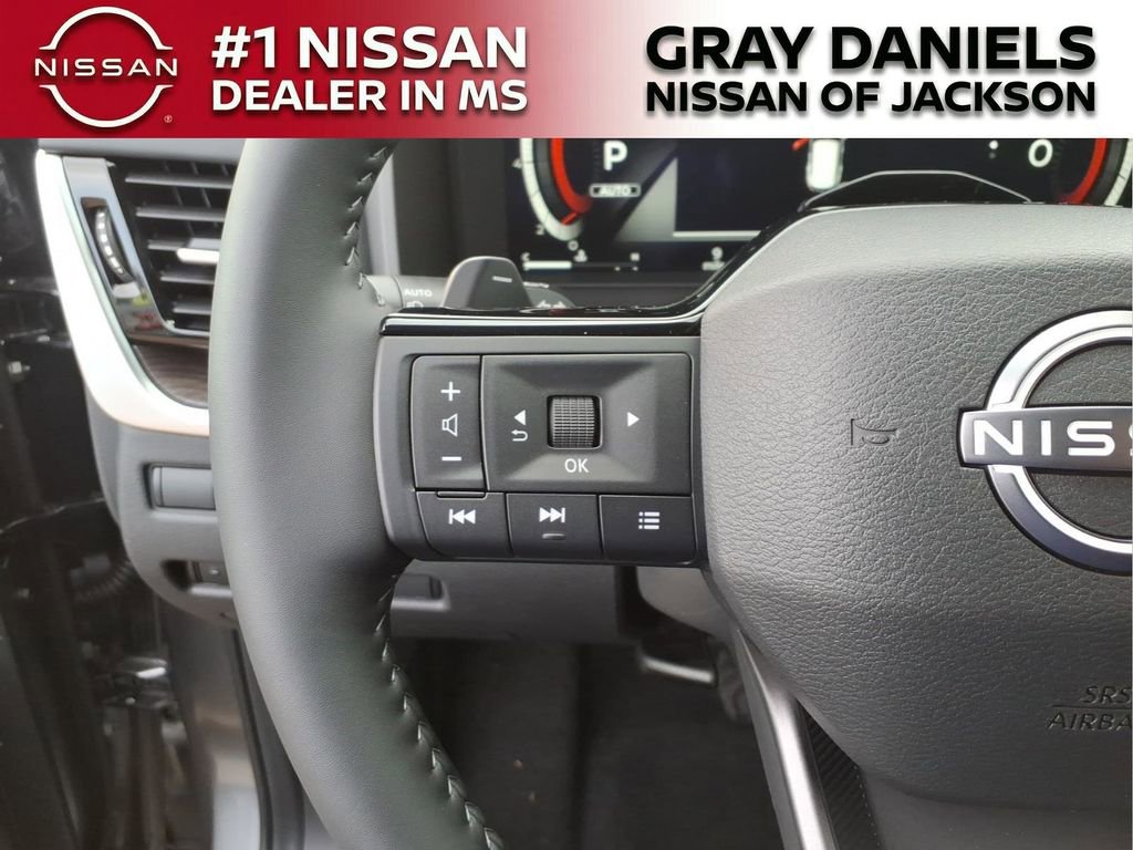 New 2026 Nissan Rogue Platinum image 14