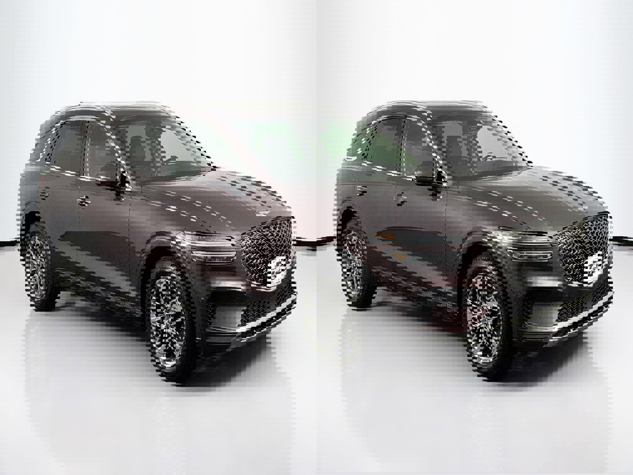 Used 2022 Genesis GV70 2.5T w/ Advanced Package image 2