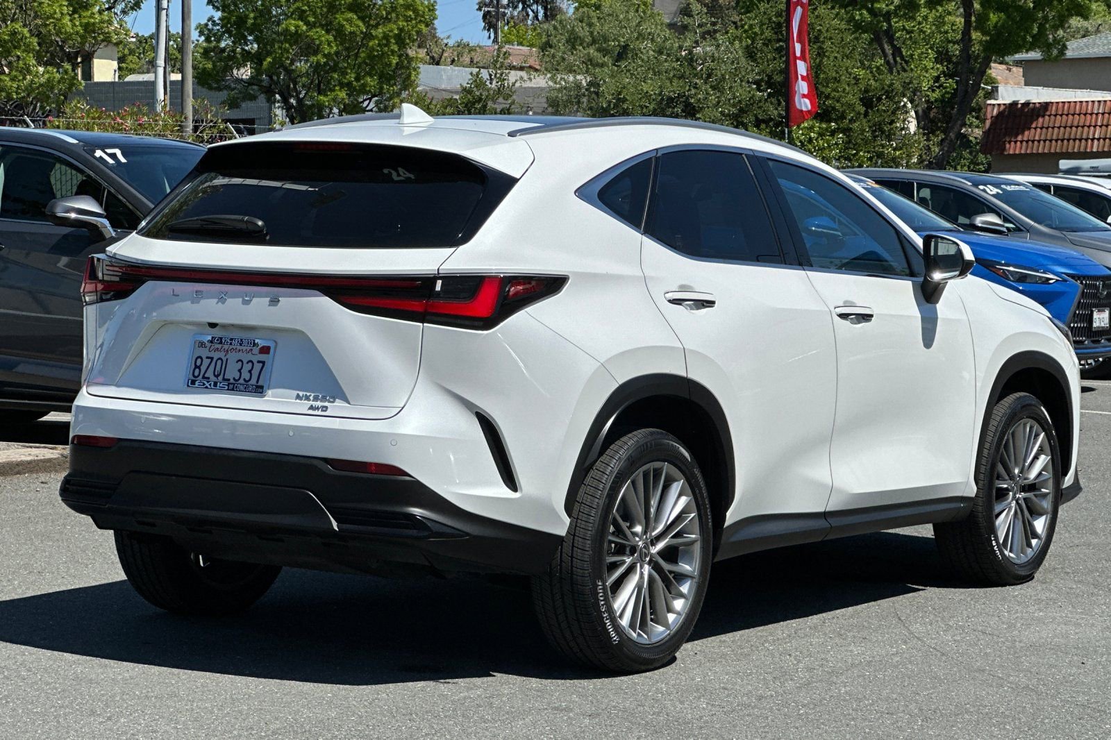 Certified 2022 Lexus NX 350 AWD w/ Vision Package image 4