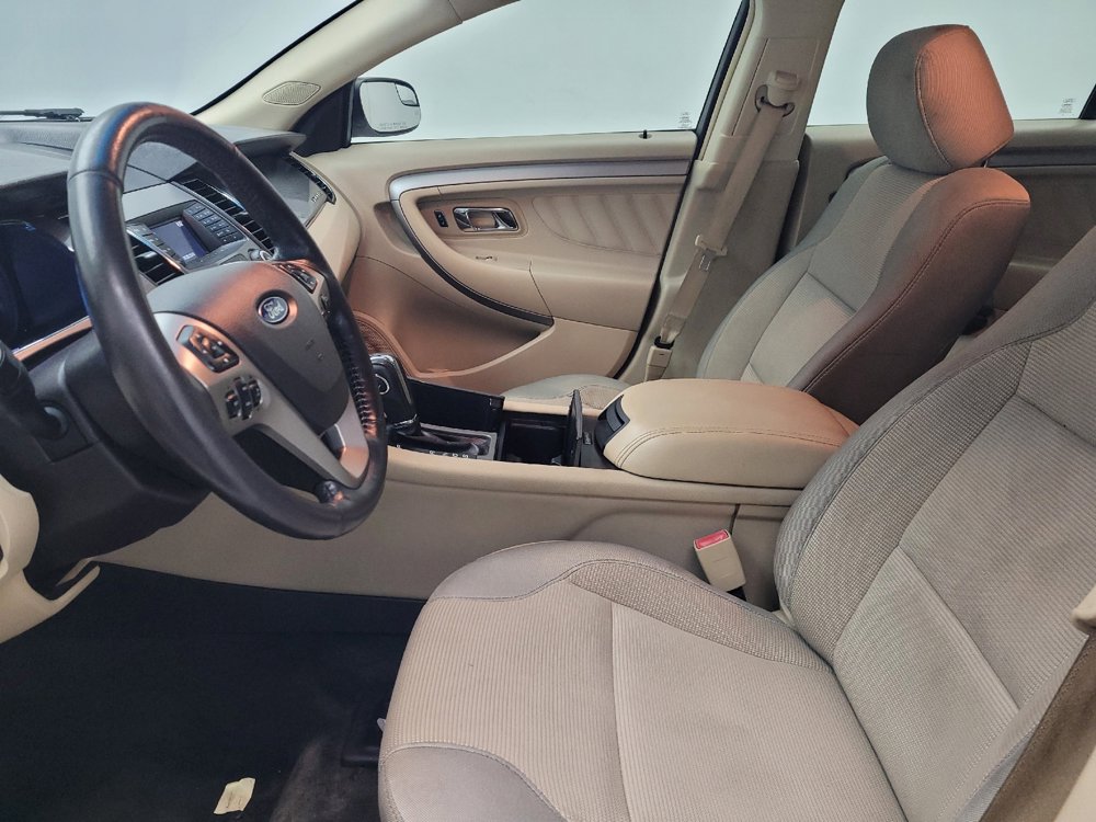 Used 2014 Ford Taurus SEL image 17