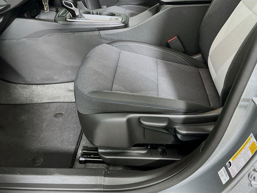 New 2026 Chevrolet Trax LS w/ LS Convenience Package FWD image 18