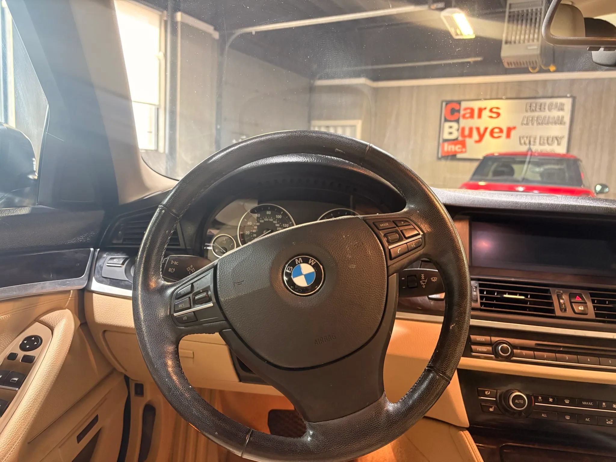 Used 2013 BMW 535i xDrive Sedan AWD/4WD image 15