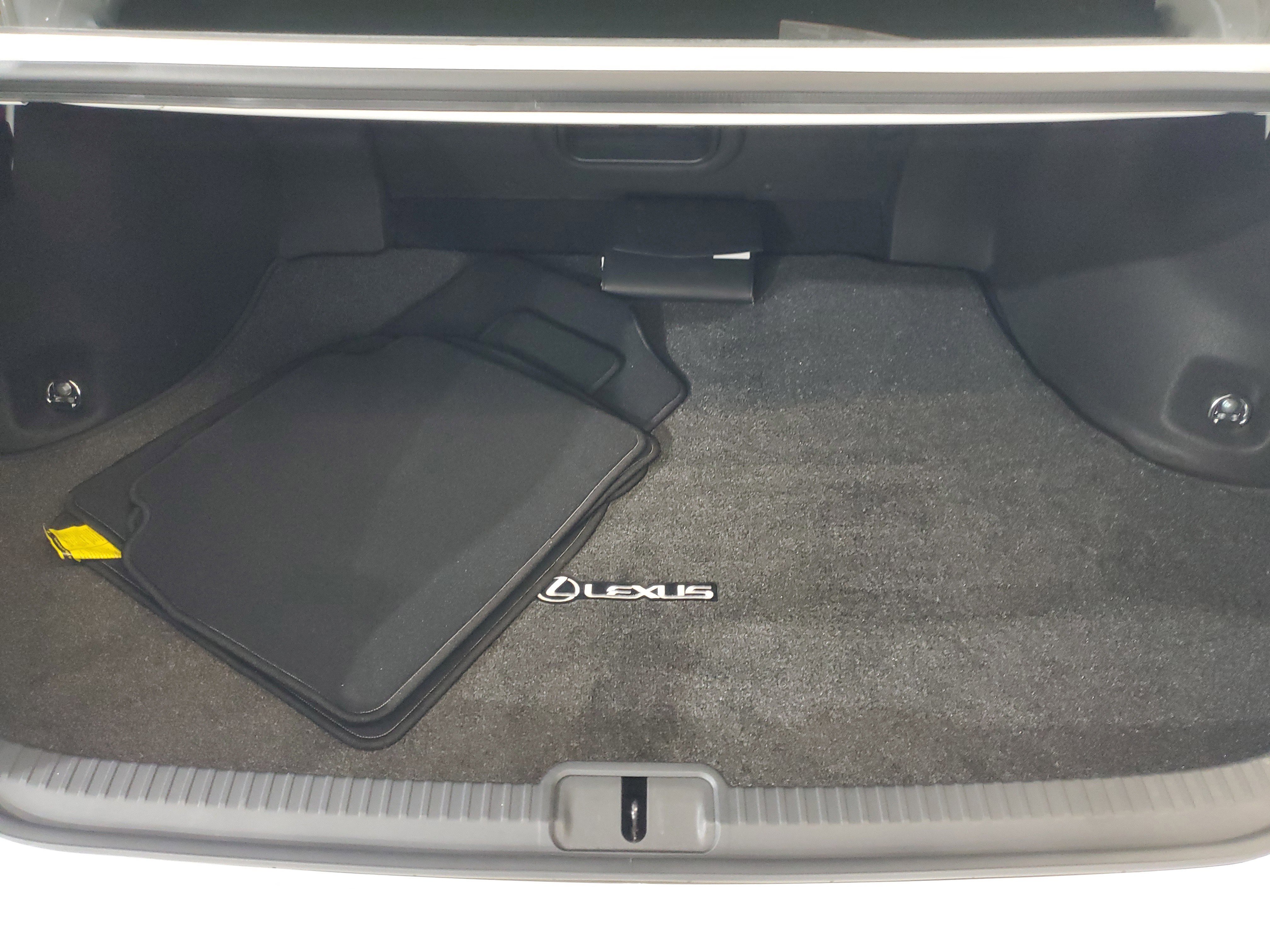 Used 2025 Lexus ES 300h w/ Premium Package image 10