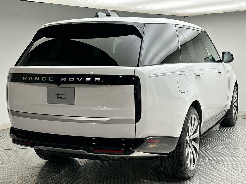 New 2026 Land Rover Range Rover Long Wheelbase Autobiography image 11