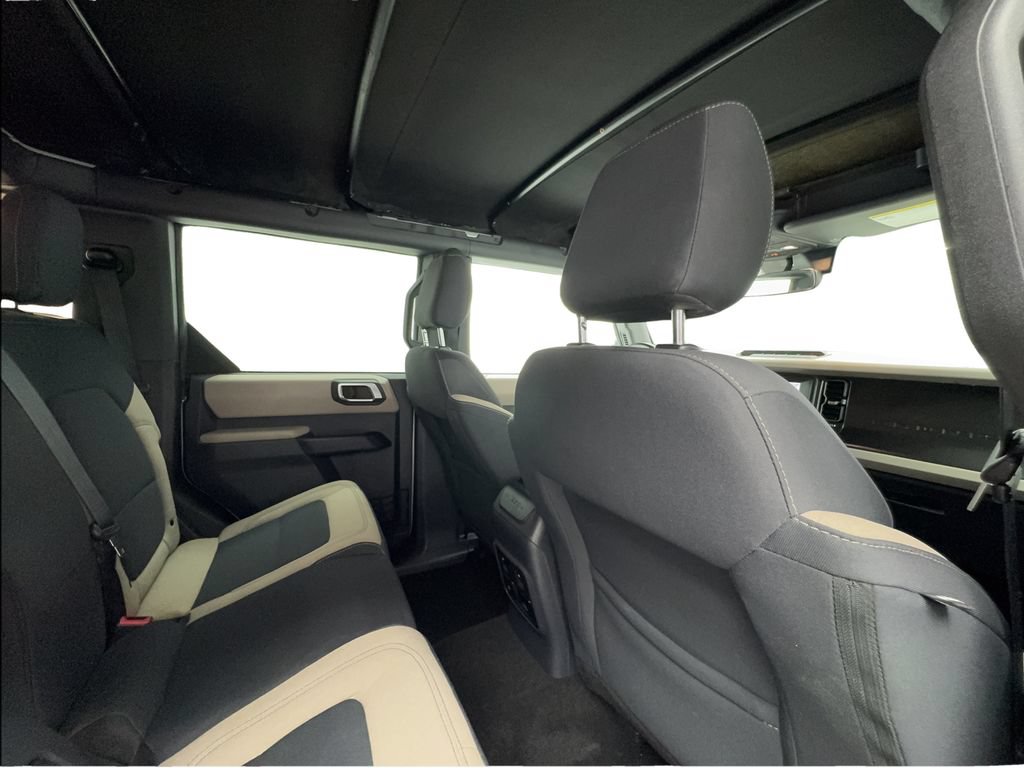 Used 2022 Ford Bronco Big Bend w/ Sasquatch Package AWD/4WD image 27