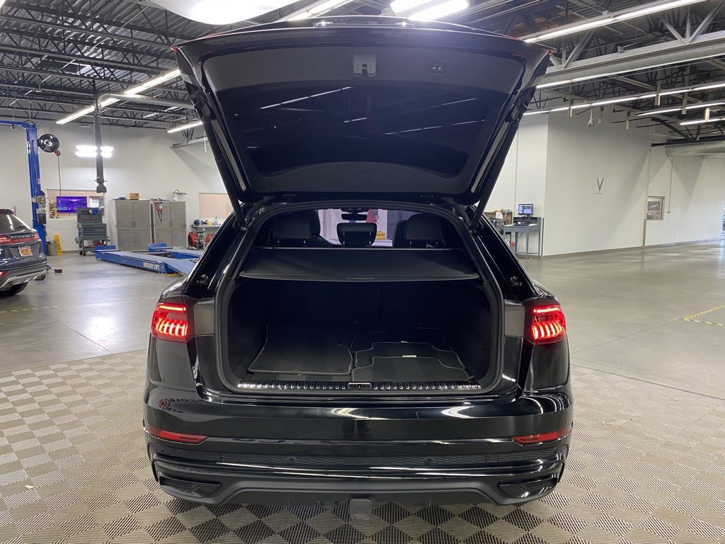 Used 2021 Audi Q8 Premium Plus image 9