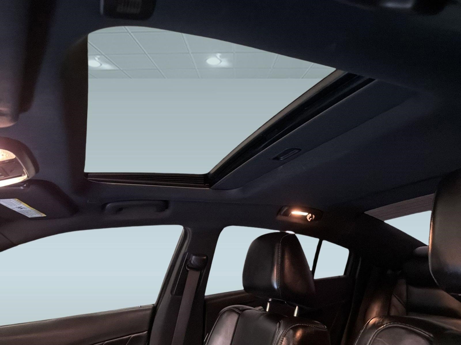 Used 2018 Dodge Charger R/T w/ Plus Group image 14