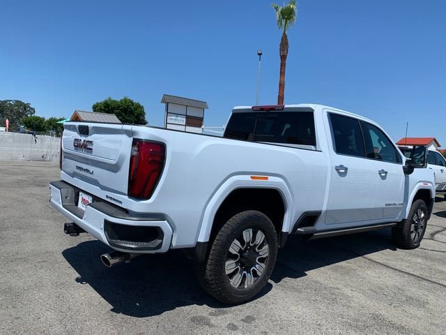 New 2026 GMC Sierra 2500 Denali w/ Denali Reserve Package AWD/4WD image 6