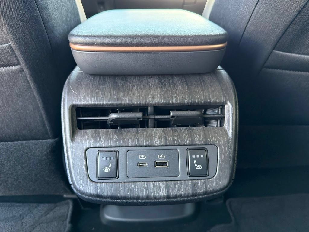 Used 2023 Nissan Ariya FWD image 35