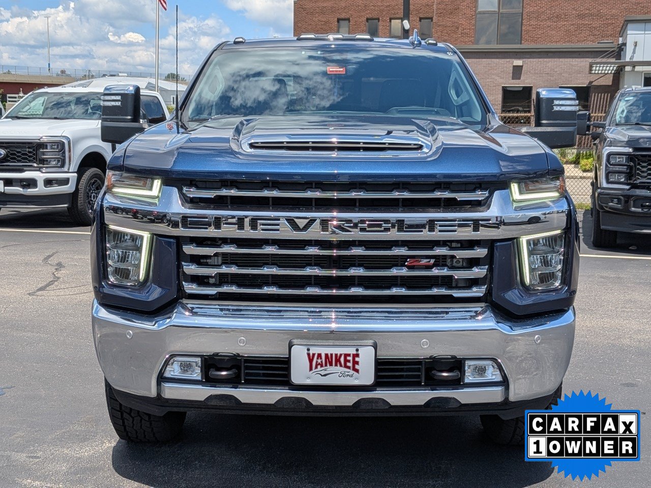 Used 2022 Chevrolet Silverado 3500 LTZ w/ LTZ Premium Package AWD/4WD image 10