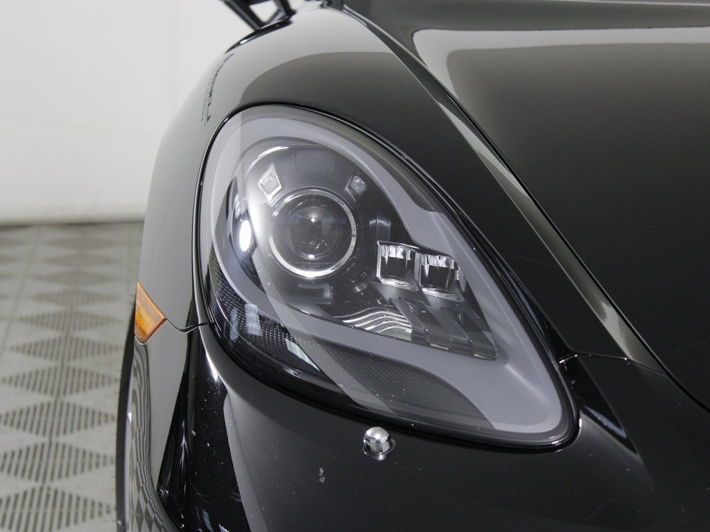 Used 2021 Porsche 718 Boxster S image 11