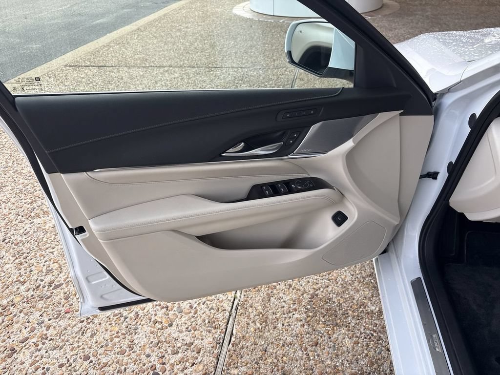 Certified 2026 Cadillac CT4 Premium Luxury AWD/4WD image 23