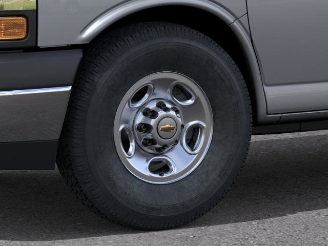 New 2026 Chevrolet Express 2500 RWD image 9