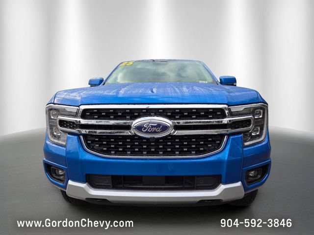 Used 2025 Ford Ranger Lariat w/ Chrome Accent Package AWD/4WD image 9
