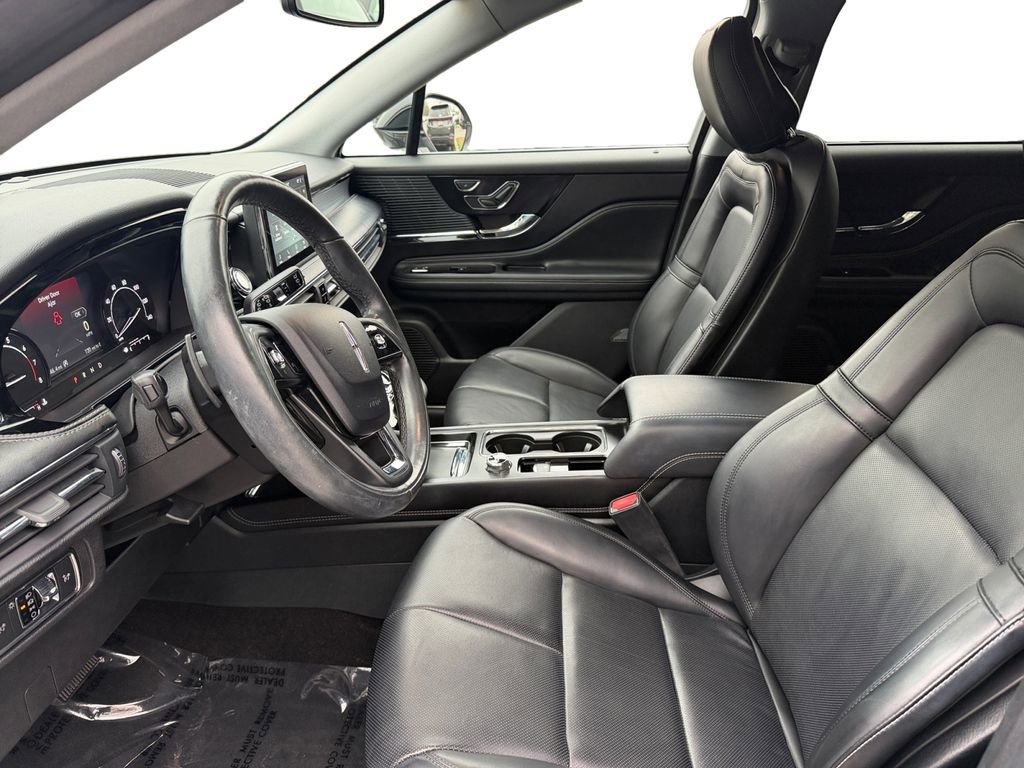 Used 2020 Lincoln Corsair AWD w/ Equipment Group 101A image 9