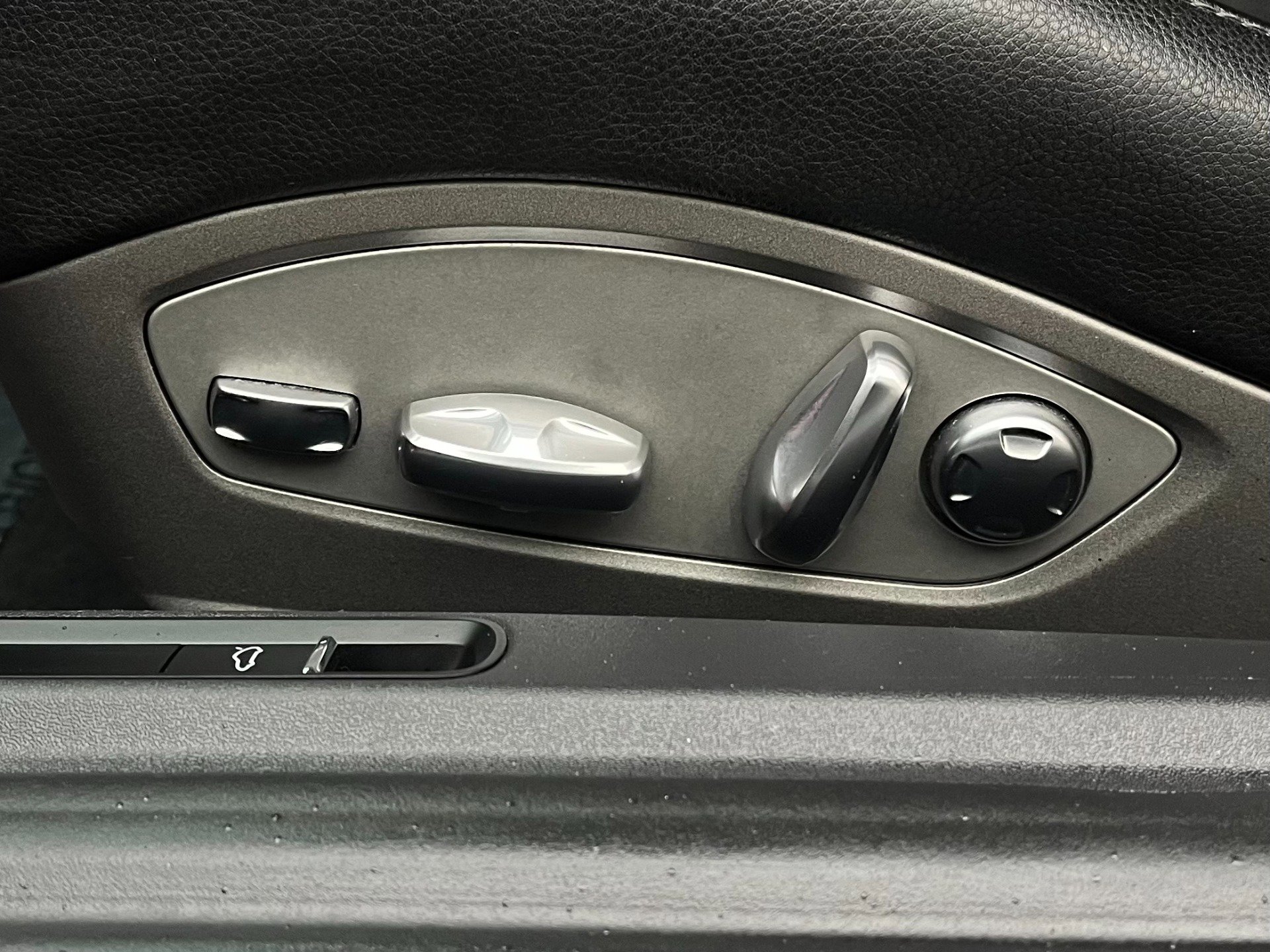 Used 2023 Porsche 718 Boxster image 53