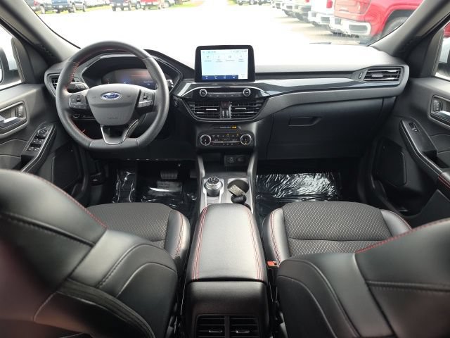 Used 2025 Ford Escape ST-Line Select AWD/4WD image 11