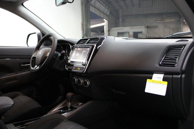 New 2026 Mitsubishi Outlander Sport AWD image 17