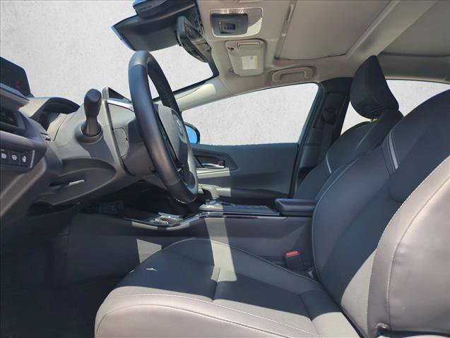 Used 2024 Toyota Prius Limited w/ Limited Premium Package FWD image 15