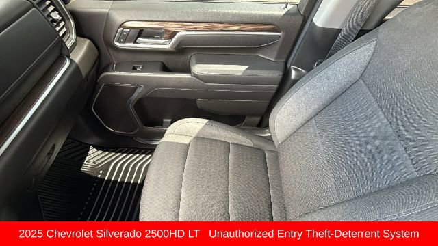 Used 2025 Chevrolet Silverado 2500 LT w/ Convenience Package AWD/4WD image 12