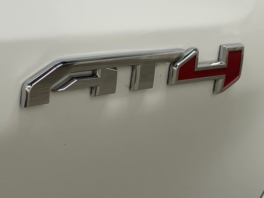 Used 2023 GMC Sierra 1500 AT4 w/ AT4 Preferred Package image 15