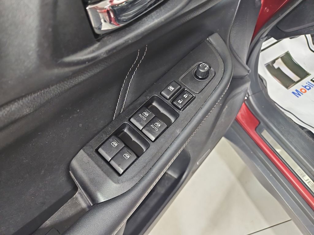 Used 2019 Subaru Outback 2.5i Limited AWD/4WD image 12