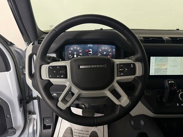 Certified 2023 Land Rover Defender 90 S image 25