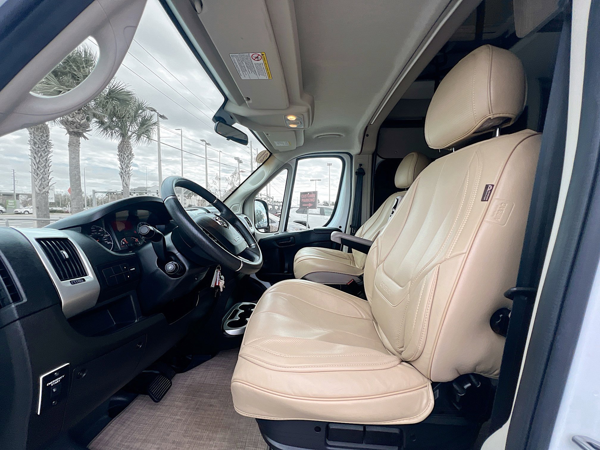 Used 2021 RAM ProMaster 3500 w/ Convenience Group image 14