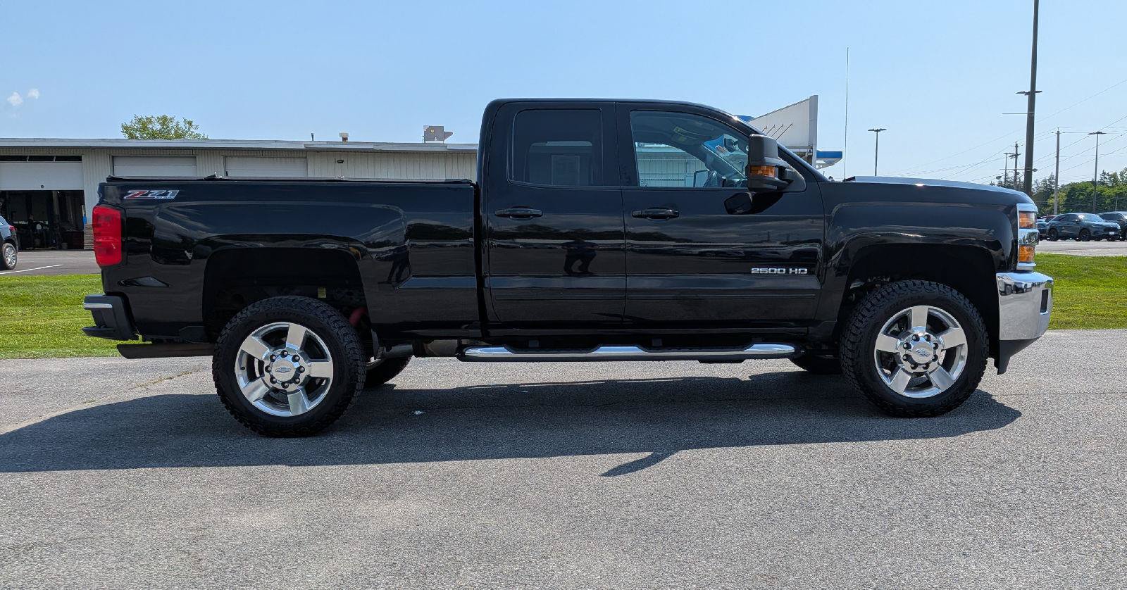 Used 2016 Chevrolet Silverado 2500 LT w/ All Star Edition AWD/4WD image 5