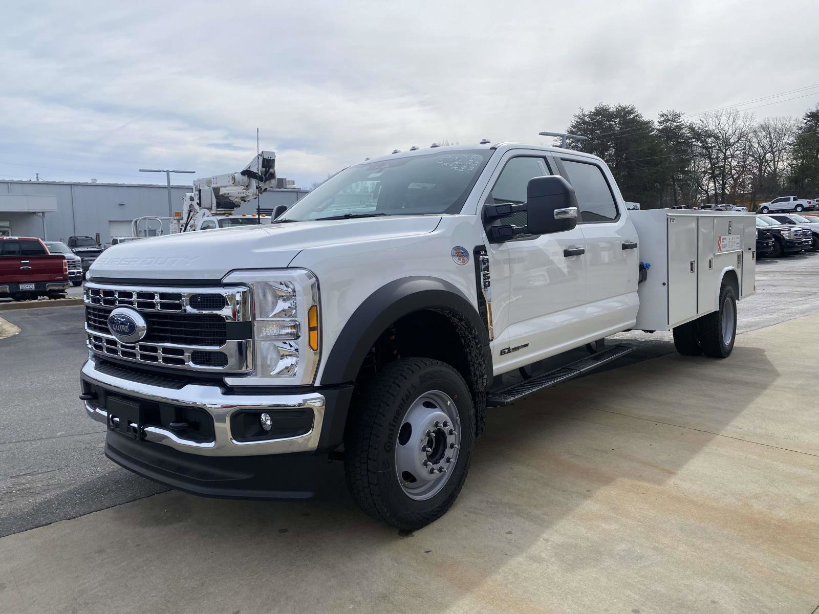 New 2026 Ford F450 XL image 3