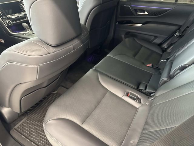 New 2026 Lexus LX 700h Luxury image 13