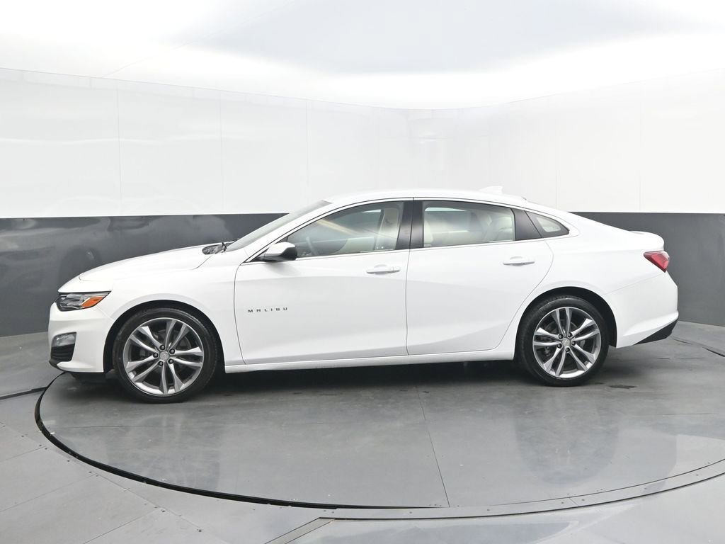 Used 2024 Chevrolet Malibu LT FWD image 2