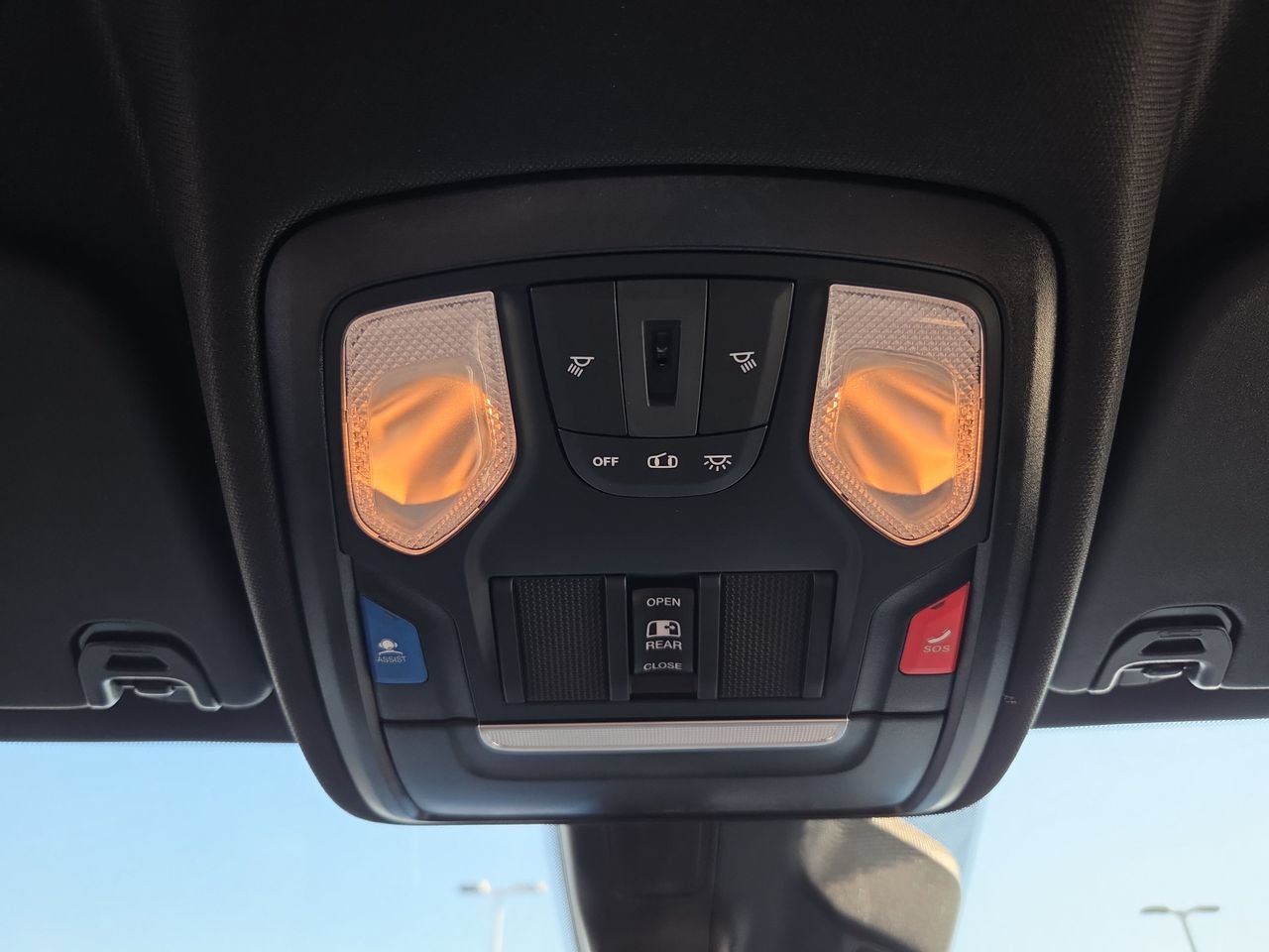 New 2026 RAM 1500 Express AWD/4WD image 7