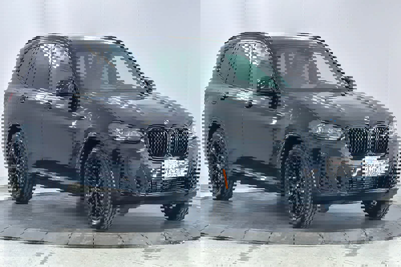 Used 2023 BMW X3 M40i w/ Premium Package image 9