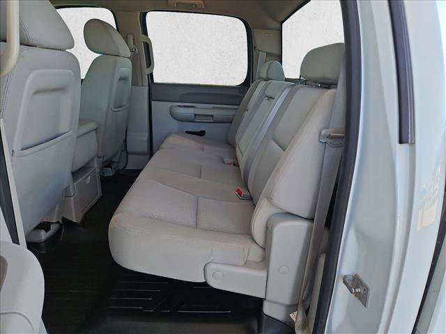 Used 2013 Chevrolet Silverado 2500 LT w/ Suspension Package, Off-Road AWD/4WD image 17