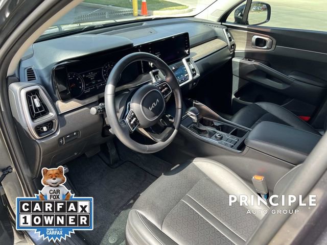 Used 2023 Kia Sorento S image 16