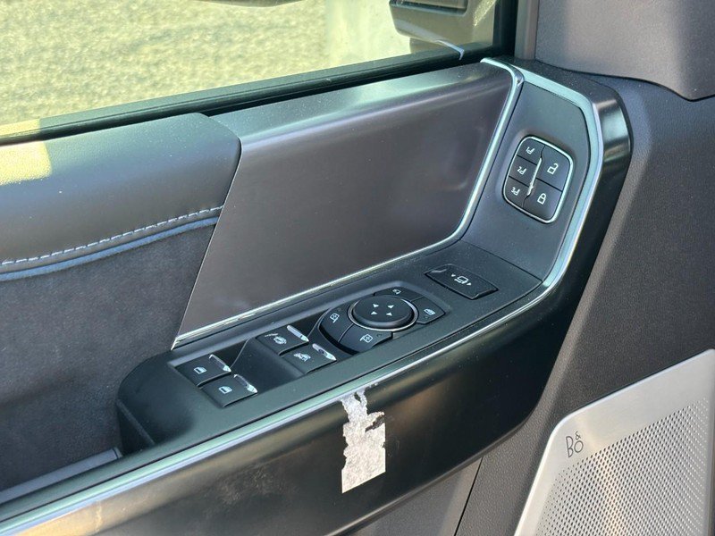 New 2026 Ford F250 Platinum AWD/4WD image 18